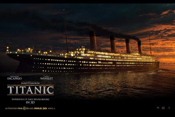 Titanic Sinks In 3D