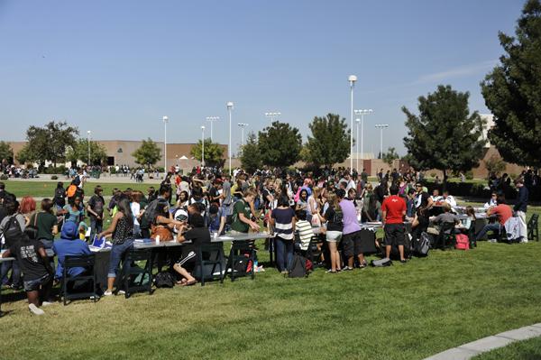 Pitman Clubs Gather Again for the Annual Club Rush