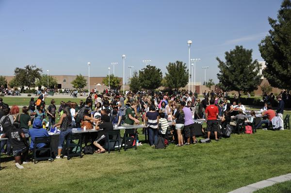 Pitman Clubs Gather Again for the Annual Club Rush