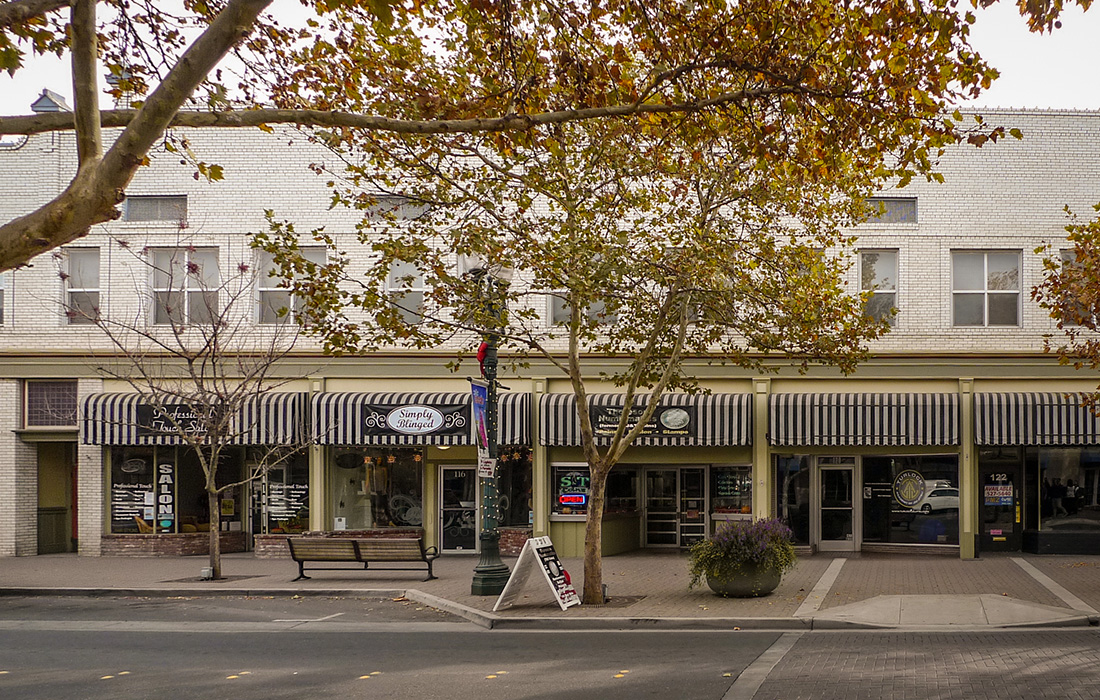 Downtown Turlock The City’s Finest The Roaring Times