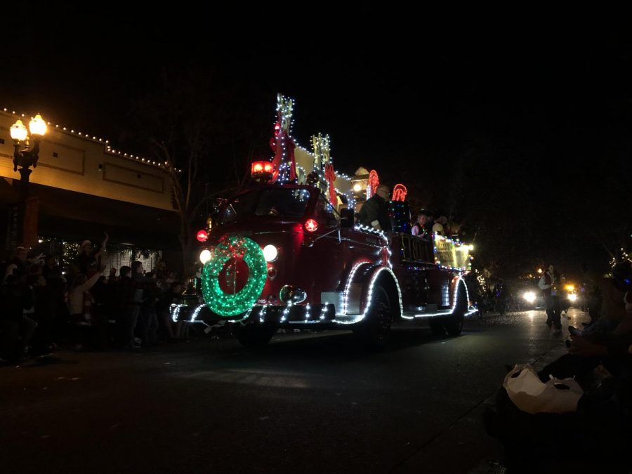 turlock christmas parade 2020 The Turlock Christmas Parade The Roaring Times turlock christmas parade 2020