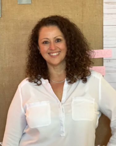 Teacher Spotlight: Eva Lear - Spanish Teacher