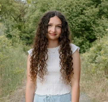 Student Spotlight - Emma Jackson (12th)